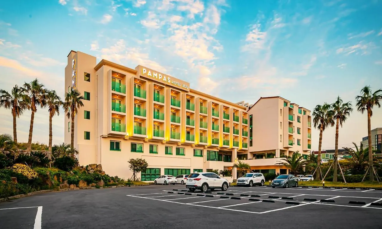 Pampas Hotel Jeju 3*,